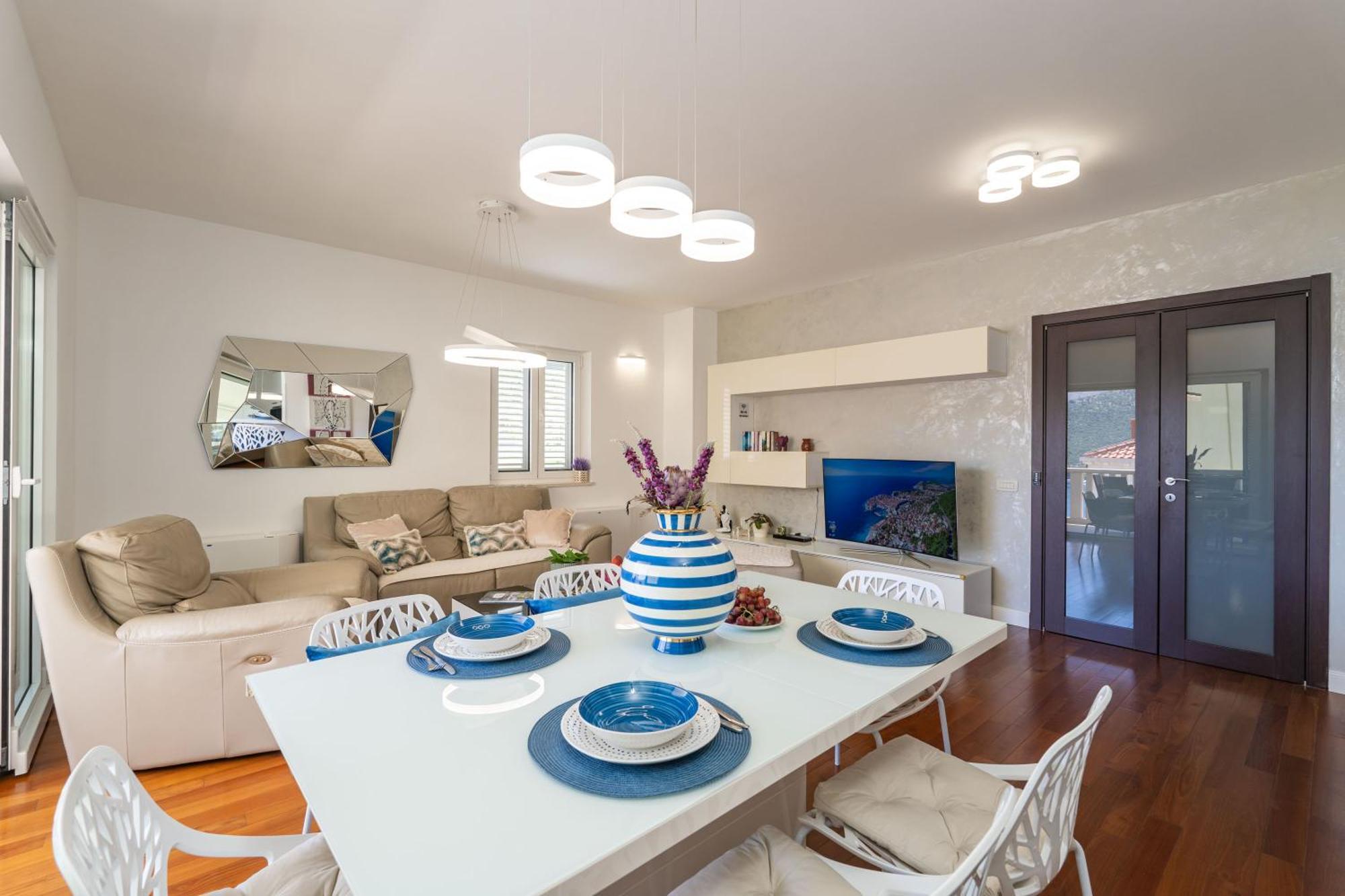 Seaview Elegance Apartment Затон Экстерьер фото