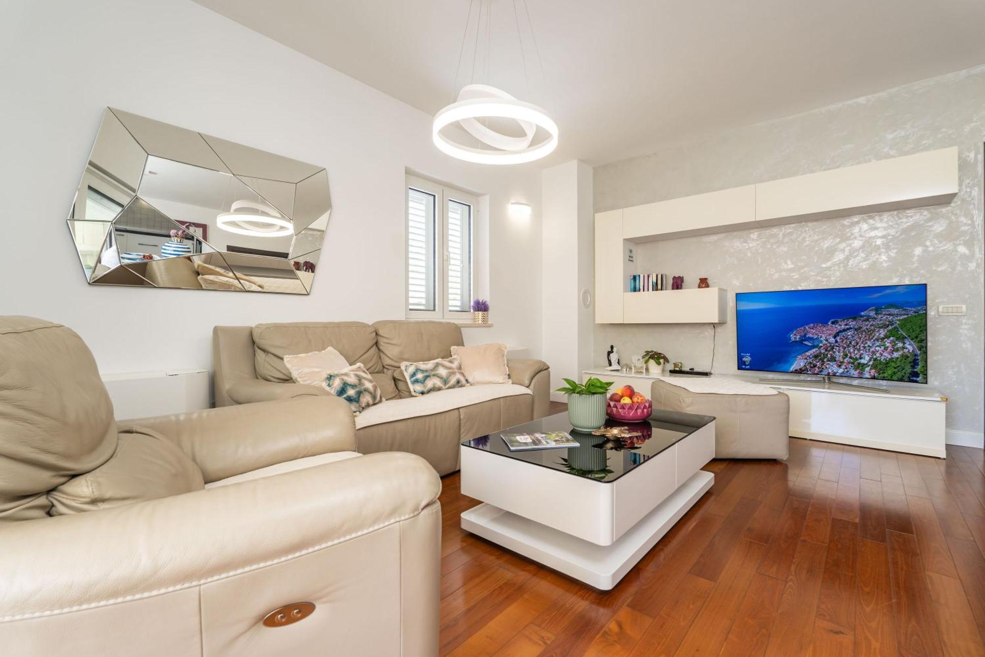Seaview Elegance Apartment Затон Экстерьер фото