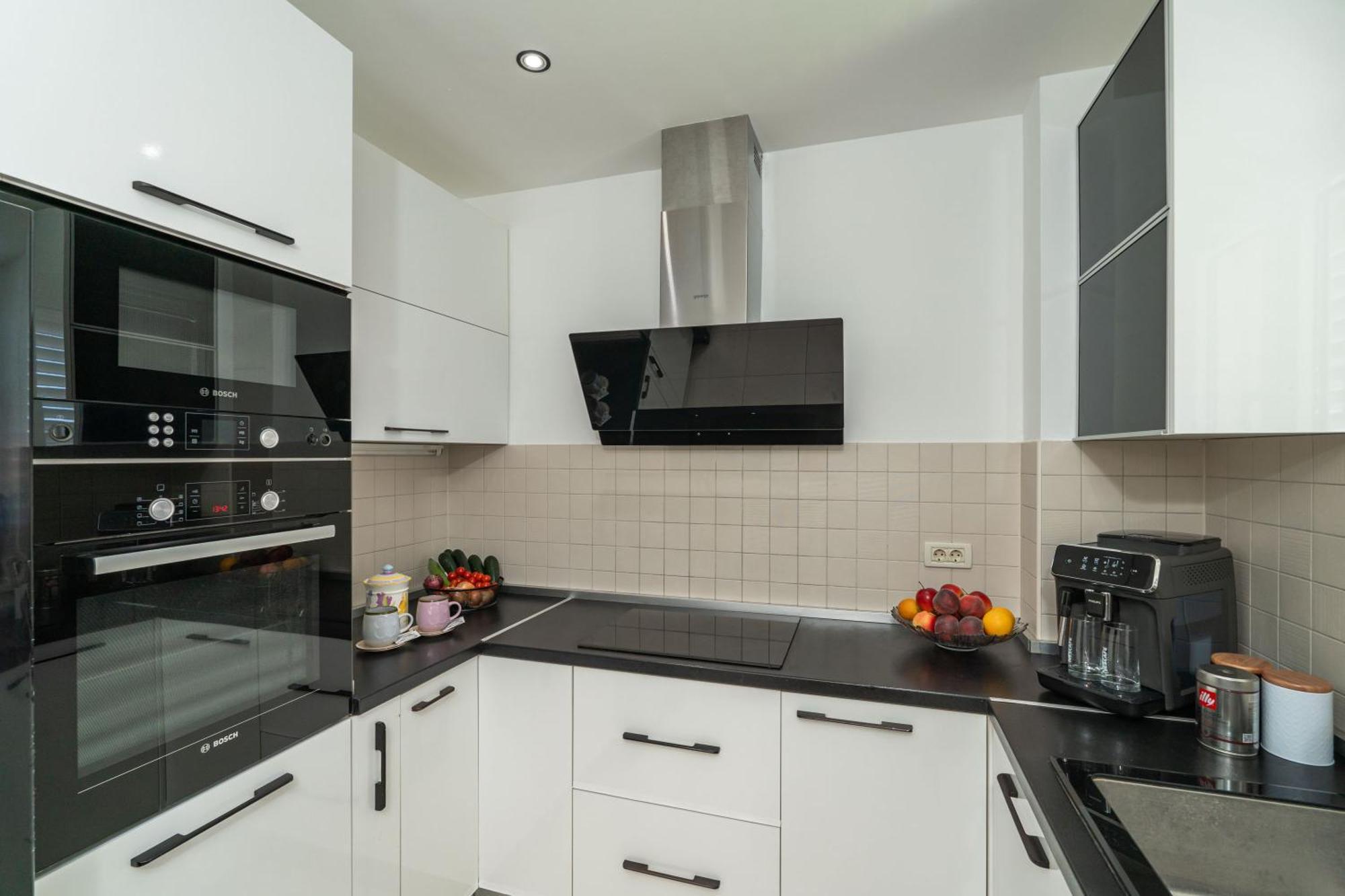Seaview Elegance Apartment Затон Экстерьер фото
