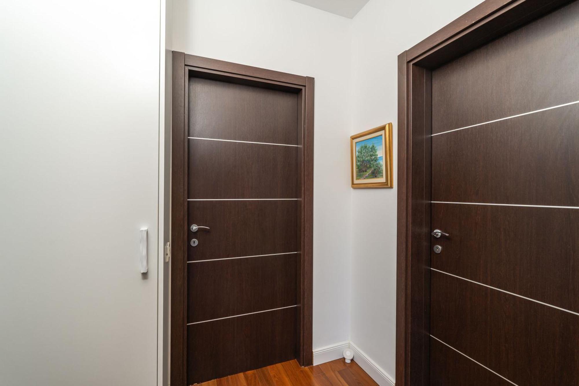 Seaview Elegance Apartment Затон Экстерьер фото